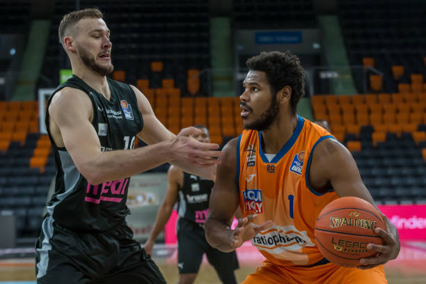 关键比赛回 关键比赛回