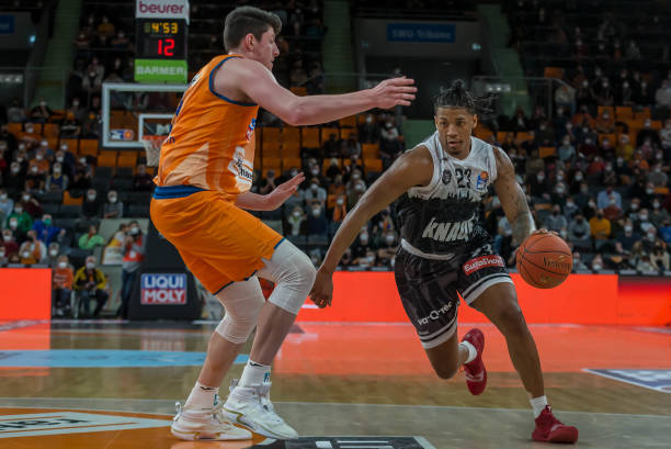 从卫冕冠军 从卫冕冠军