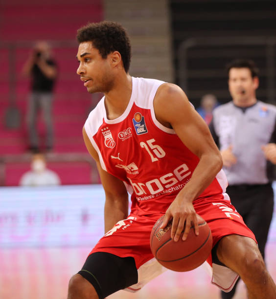 约翰逊和菲 约翰逊和菲